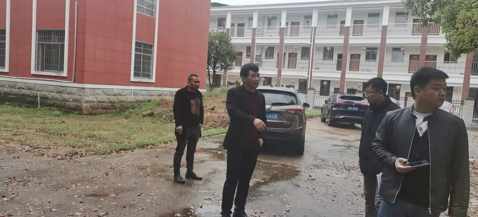 藍智慧養(yǎng)老應邀前往貴州貴溪考察調(diào)研2